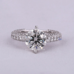 Anillo de boda de tendencia de corte redondo con diamantes cultivados en laboratorio de alta calidad de Plata de Ley 925 solitario único personalizado al por mayor para mujer - Product Image 1