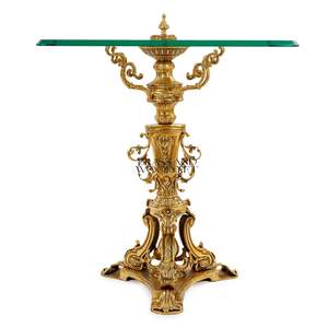 Mesa Auxiliar de Lujo con Tapa de Cristal Cuadrada y Base de Pedestal de Latón Dorado Tallado a Mano para Decoración de Esquinas de Hogares Modernos y Clásicos - Product Image 2