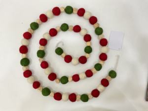 <b>Christmas</b> Decorative Wooden Beads 6 Ft <b>Garland</b> Customized Shape Made in India - Product Image 2