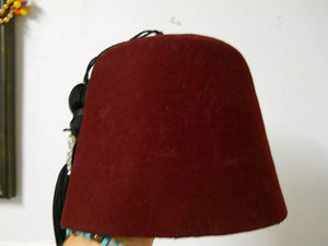 Design de qualité supérieure personnalisé Oem couleur blanche Fez Oes blanc Fez ordre de l'étoile de l'Est maçonnique Regalia Fez - Product Image 6