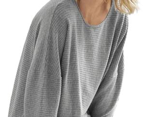 Le t-shirt pour femmes 100% coton avec perles peut être personnalisé couleurs taille matériaux style emballage fabriqué en Inde Mumbai - Product Image 2