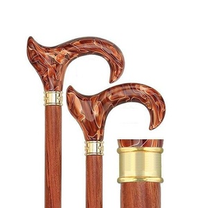 Bastón de Senderismo Italiano de Lujo con Mango de Madera de Fresno con Diseño de Nervaduras Retorcidas, Accesorios para Camping y Senderismo a Precios Accesibles - Product Image 5