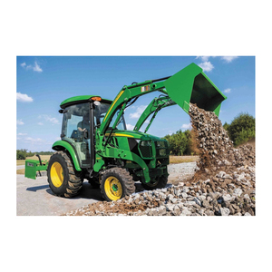 Los mejores tractores compactos John Deer 4066R con características avanzadas para uso agrícola y comercial - Product Image 3