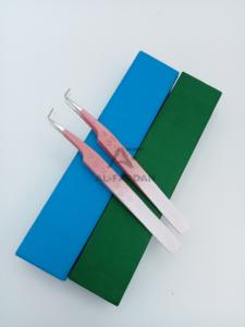 <b>Japanese</b> Stainless Steel Ombre Two Tone Pink White Eyelash Extension Tweezers 90 Degree Heart <b>Print</b> Pointed Tip Lash Tweezers - Product Image 3