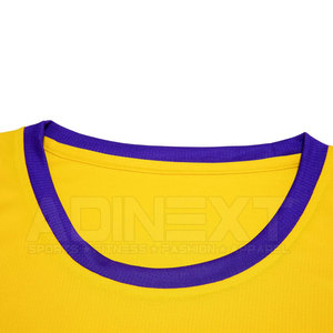 Nuevo Diseño Transpirable Uniforme de Baloncesto 100% Poliéster con Nombre del Equipo Impreso Personalizado de Alta Calidad - Product Image 3