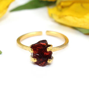 Fancy Shape Rough Garnet January Birthstone Gold Plated Prong Setting Ring Trendy Design Brass Jewelry For Wholesale - Product Image 1