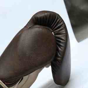 Waseem Impex Gants de boxe personnalisables de haute qualité Équipement en cuir de qualité supérieure pour l'entraînement de kickboxing MMA-Prêt à expédier - Product Image 2