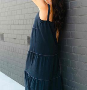 Elegante Vestido de Playa de Verano con Escote en V, Falda Escalonada con Detalle de Costura en la Parte Superior, Diseño Sexy - Product Image 4