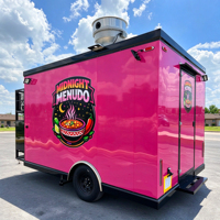 Chariot de restauration mobile avec cuisine complète et personnalisation de la marque pour la vente de rue, les événements et les festivals - pour les vendeurs de nourriture et les startups