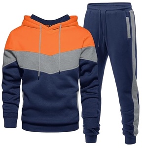 Ensemble de survêtement streetwear 2 pièces personnalisé pour homme en molleton technique brodé, sweat à capuche et pantalon de jogging, collection automne-hiver, vente en gros - Product Image 4