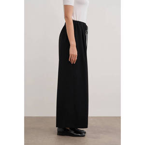 Jupe crayon droite en soie avec taille élastique et cordon de serrage - Product Image 4