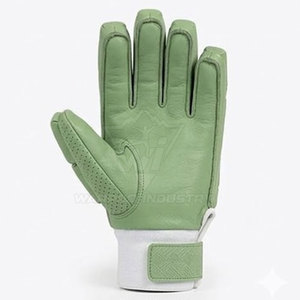 Gants de cricket légers pour hommes, adhérence durable, ajustement confortable, idéaux pour les matchs en plein air et les séances d'entraînement - Product Image 2