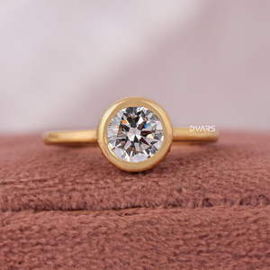 Anillo de Compromiso de Lujo con Diamante Cultivado en Laboratorio de 2.00 Quilates, Color F, Claridad VVS, Certificado IGI, Corte con Oro Amarillo Sólido de 18K - Product Image 2