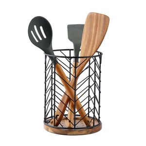 Soporte de cuchara personalizado con base de madera de diseño único y almacenamiento de utensilios de metal para reposapiés de cuchara de mesa de cocina - Product Image 1