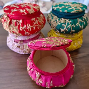 Women's Bangle Boxes Indian Wedding Return Gift For Guests Ladies Hand Bags Handmade Embroidered Clutch Pouches Earing Box