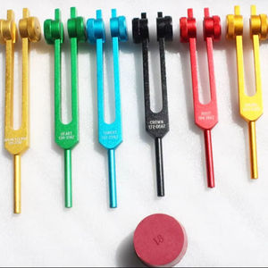 ชุดส้อมจูนจักระเพื่อการบำบัด 7 จักระ และ 1 จักระแห่งวิสัยทัศน์  แบบถ่วงน้ำหนัก สีสันสดใส - Product Image 1