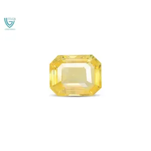 Saphir Jaune Naturel de 6,64 Carats (Pukhraj) - Pierre Libre Facettée Taille Émeraude pour la Fabrication de Bijoux, Matériaux Peridot et Aigue-marine - Product Image 1