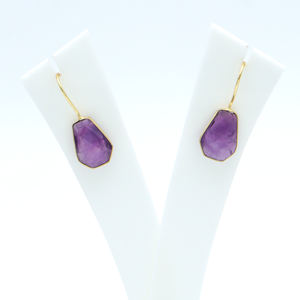 ต่างหูห้อยทำมือสุดหรู ดีไซน์ DUA ทำจากทองเหลืองผสมทองแดง ประดับด้วยพลอยอเมทิสต์ ชุบทอง 18K เหมาะสำหรับงานแต่งงานและงานปาร์ตี้สำหรับผู้หญิง - Product Image 4