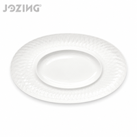 Plat de service ovale en porcelaine écologique JOZING de 16 pouces, texture en chevron, blanc
