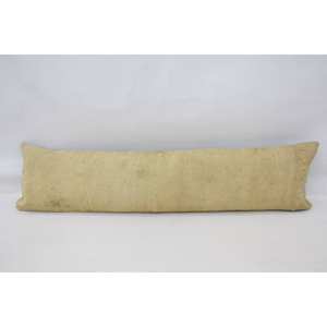 Oreiller en laine ikat brodé beige à motif rayé subtil 12x48 pouces forme vintage touffetée pour canapé literie de siège à la maison - Product Image 1