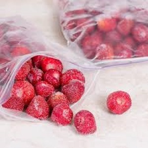 Fresas Congeladas Rápidamente (IQF) al por Mayor, Fruta Entera Orgánica, Precio de Fábrica, Sin Reseñas Aún - Product Image 3