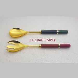 Laiton Incrustation Deux Couleurs Résine Joint Poignée Or Plaqué En Acier Inoxydable Salade Cuillères De Service Nouveaux Outils De Conception Tendance Serveur De Salade - Product Image 1
