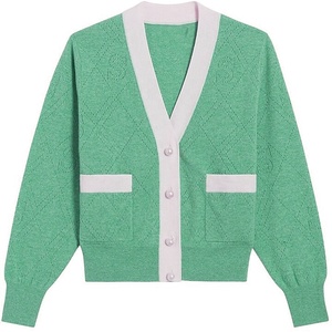 Logos personnalisés femmes col en V hiver tricot Cardigan Sororités fraternité Patchwork Street Wear décontracté printemps - Product Image 5