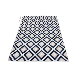 Tapis en poils de vache faits main distinctifs, ensembles de tapis de sol brodés uniques pour la maison, le dernier chef-d'œuvre tendance au meilleur prix - Product Image 2