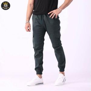 กางเกงคาร์โก้ผู้ชายแบบมีกระดุมที่เอว คุณภาพสูง กันลม พร้อมโลโก้สั่งทำพิเศษ สวมใส่สบาย รับผลิตแบบ OEM - Product Image 4