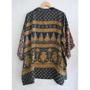 Kimono de Seda Hecho a Mano Estilo Boho, Talla Grande, Estampado Indio, Cuello en V, Informal, Transpirable, Largo hasta la Rodilla, Ropa de Estar - Product Image 4