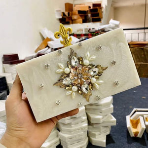 Nuevo bolso de mano de noche de mujer de moda Reactangular elegante hecho a mano de calidad India para ropa de fiesta - Product Image 1