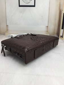 Porte-documents pour homme en cuir de crocodile 100%, sac pour ordinateur portable de luxe fait main, sac de bureau en cuir de crocodile brun de qualité supérieure - Product Image 6