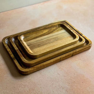 Plateau rectangulaire en bois de style américain écologique avec finition polie - Product Image 1