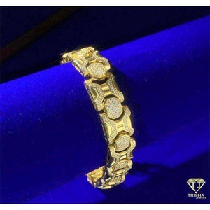 Bracelet de tennis en diamant de laboratoire de coupe ronde élégante à la demande bijoux faits à la main pour les boutiques et les magasins disponibles à la vente - Product Image 2