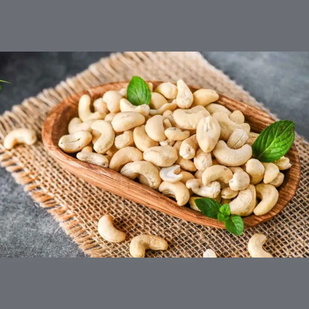 Cashew Nuts 100% WW320 from Vietnam - VILACONIC - Whatsapp: +84 912 324 246 (Ms. Grace)