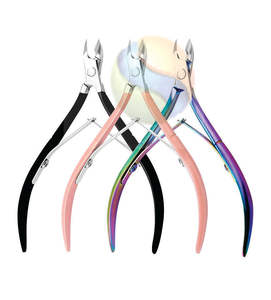 Pince à cuticules professionnelle en acier inoxydable, outil de manucure de précision, pince à cuticules de haute qualité en acier inoxydable - Product Image 3