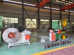 Línea de Producción de Prensas Punzonadoras de Esquinas Mecánicas Multifuncionales JB23-63T con Motor y Bomba para Ductos de Alimentación - Product Image 4