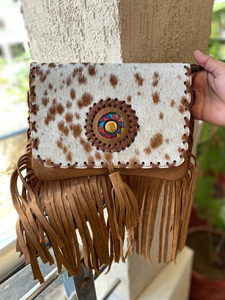 Bolso de Hombro de Cuero con Flecos de Piel de Ante Estilo Occidental Nuevo, Bolso de Hombro de Cuero Boho de Alta Calidad para Mujer con Piedra Turquesa - Product Image 5