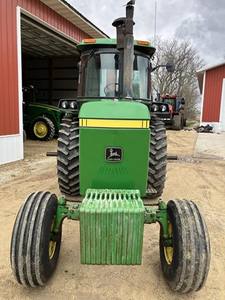 Tracteurs d'occasion John Deere 4440 120 ch 4x4wd Matériel agricole Machines agricoles - Product Image 4