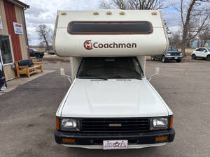 รถกระบะอุตสาหกรรม ปี 1985 พวงมาลัยซ้าย พร้อมรับประกัน 3 ปี ผลิตในสหรัฐอเมริกา - Product Image 3