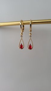 Boucles d'oreilles créoles Huggie en argent sterling 925 plaqué or avec breloque rubis rouge, style vintage mignon, cadeau de fête pour femme - Product Image 6