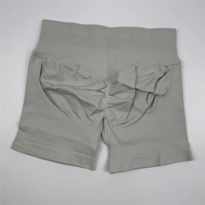 กางเกงขาสั้นปั่นจักรยานสำหรับเล่นยิมของผู้หญิงกางเกงผ้าโพลีเอสเตอร์เอวยางยืดระบายอากาศทรงผอมพอดีกับเอวซักโลโก้ - Product Image 5