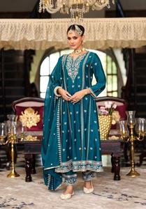 Costume Salwar en Chinon lourd avec broderie, spécial Eid, fabriqué à Surat, au prix le plus bas, achats en ligne en Inde - Product Image 4