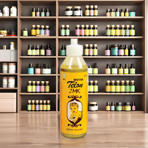 Huile pour bébé naturelle JMK 100 ml avec du cajuput, du fenouil et de la noix de coco pour un massage doux de bébé - Product Image 1