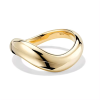 Bague Croix Vague en Argent 925 Vente en Gros Figure Amorphe Unique avec Placage Rhodium Style Classique pour les Mariages et les Fêtes