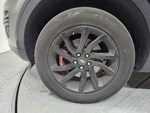 Land Rover Discovery Sport 2.0 TD4 SE 2017 en Buen Estado, Auto Usado Coreano en Venta, 300auto Export - Product Image 2