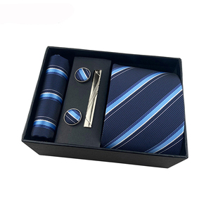 Coffret Cadeau <span class=keywords><strong>Cravate</strong></span> Homme – Styles Uni, Rayé et à Motifs pour le Travail et les Mariages – Ensemble <span class=keywords><strong>Cravate</strong></span> <span class=keywords><strong>Classique</strong></span> avec Accessoires Complets - Product Image 3