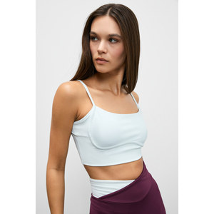 Urban Beat SHAVONTE Bustier de sport rembourré pour femme, extensible et texturé, avec bas de bustier texturé et bordé - Product Image 1