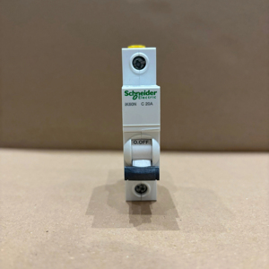 Schneider เคสเบรกเกอร์ขนาดเล็กแบบขึ้นรูป9 IK60N 1P 20A C A9K27120 - Product Image 1