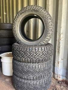 ยางรถบรรทุกอคติการสึกหรอสูง11R24.5ได้รับการออกแบบมาสำหรับรถบรรทุกที่มีน้ำหนักเบาสภาพใหม่ - Product Image 6